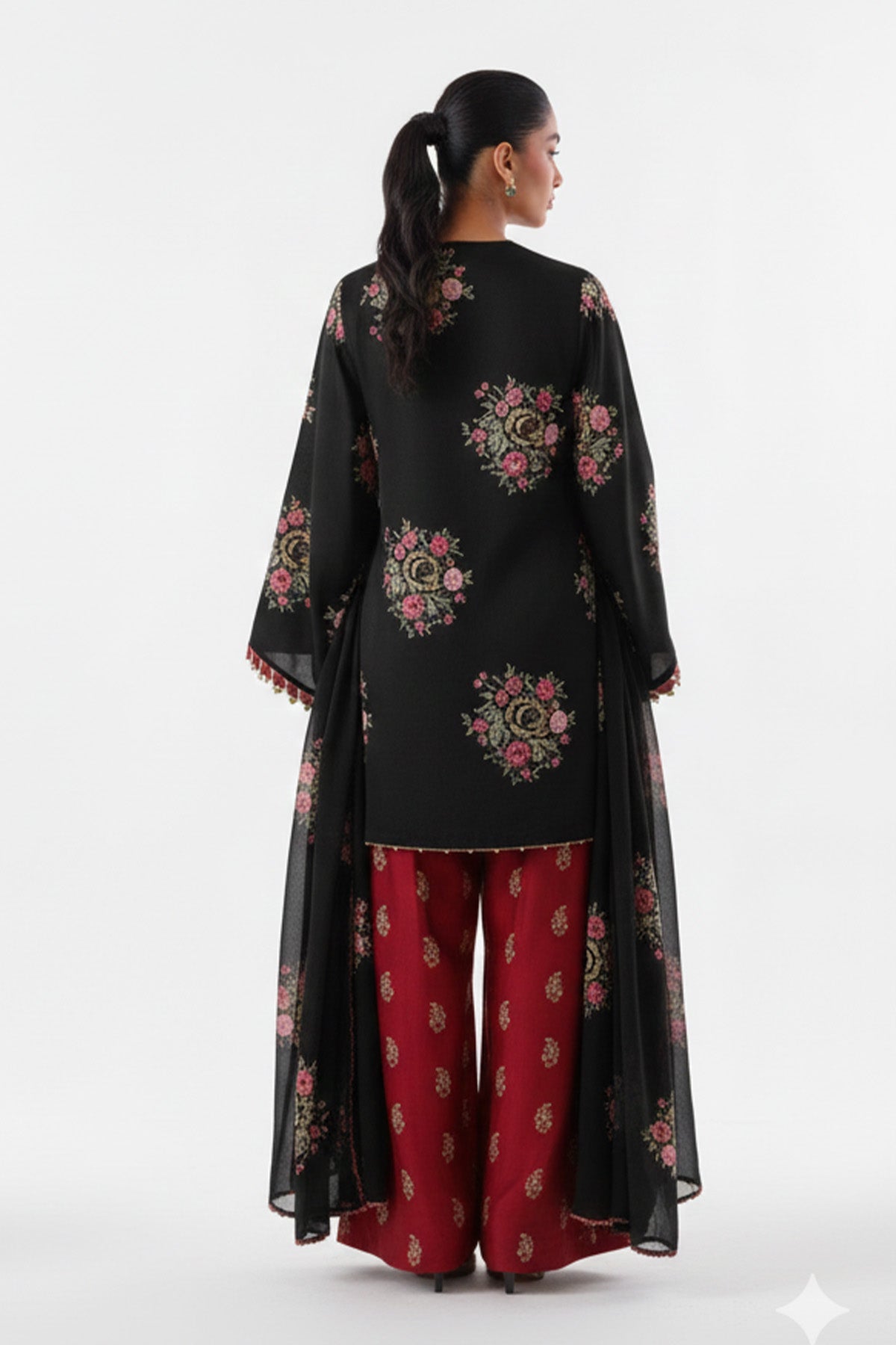 Ethnic by Outfitters Printed Silk 3 - Piece Suit | Premium - Tarz.e.Husan
