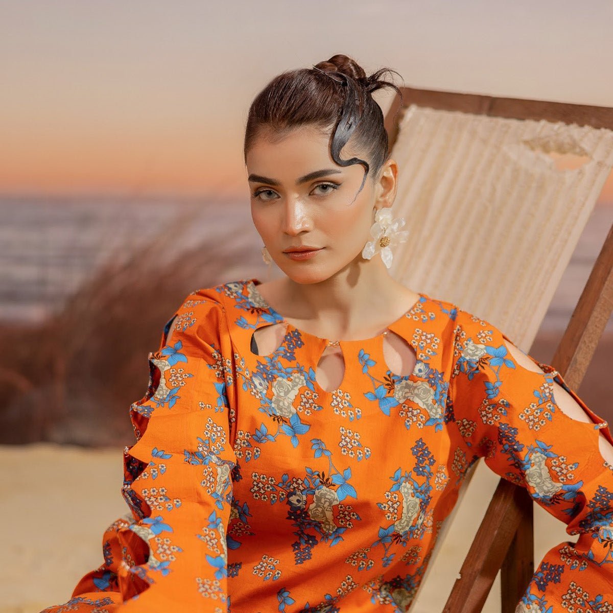 Orange Luxury Printed Lawn 2 - Piece | Orange Print - Tarz.e.Husan