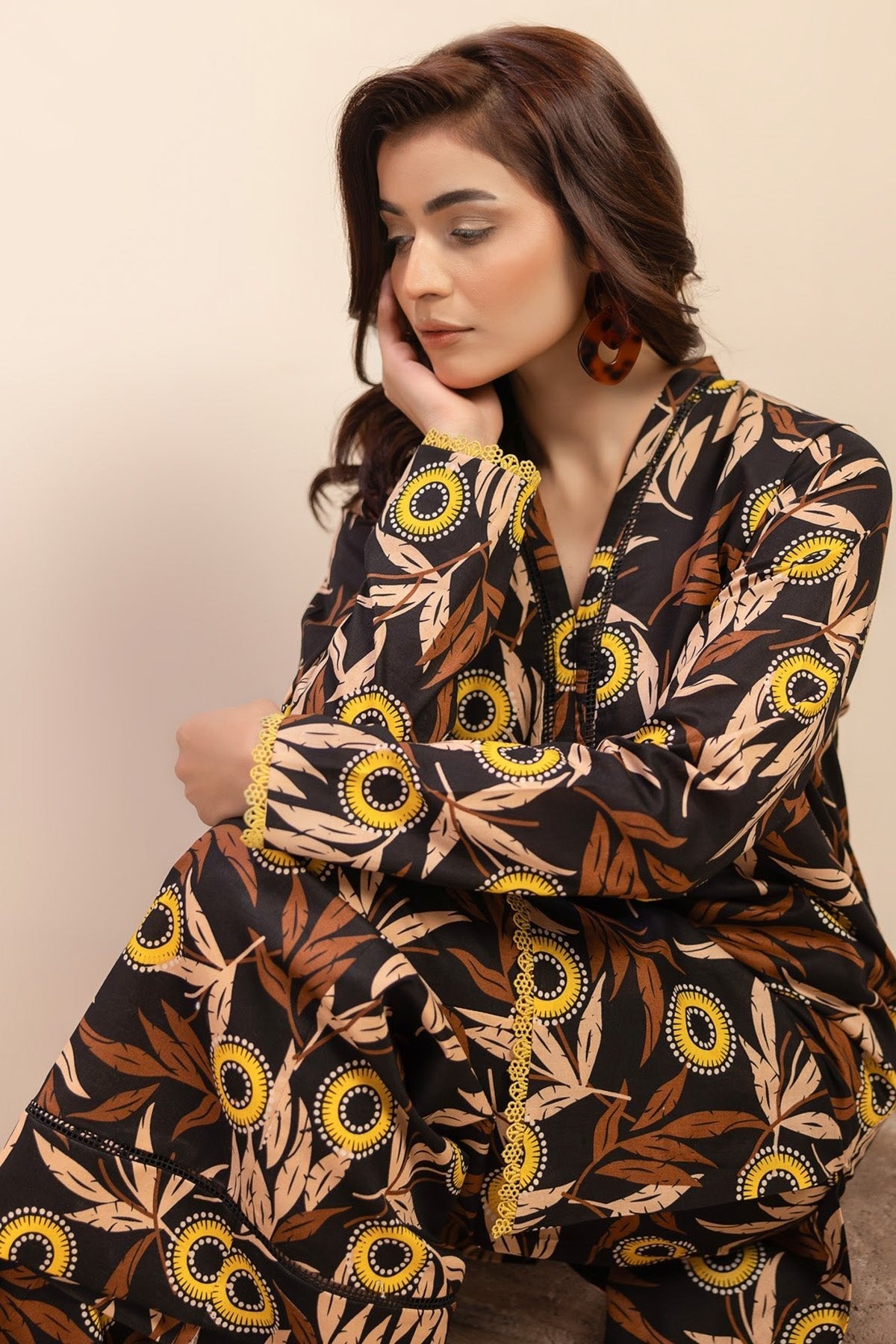 Orange Printed Lawn 2 - Piece Unstitched | Blacl print - Tarz.e.Husan