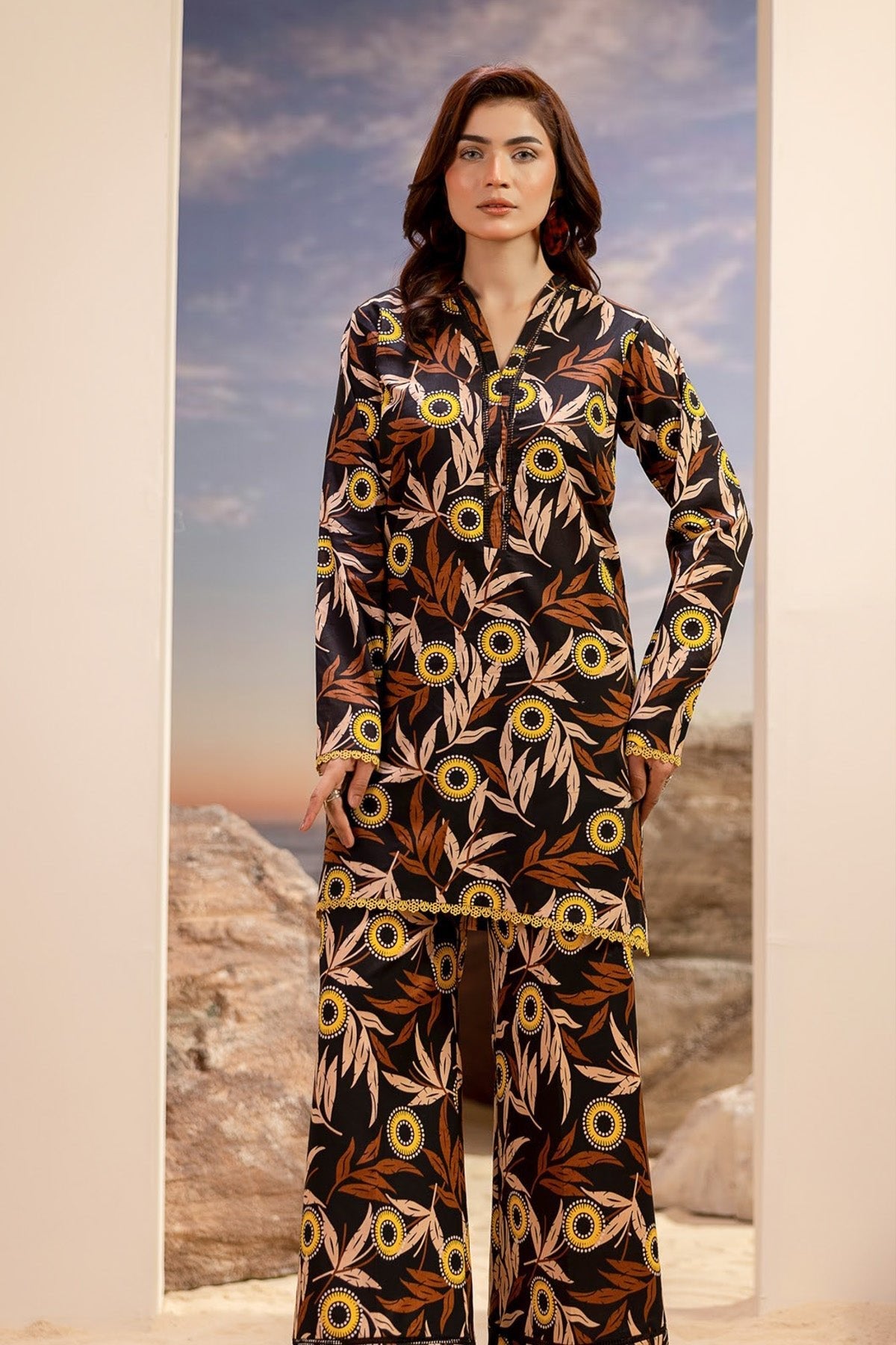 Orange Printed Lawn 2 - Piece Unstitched | Blacl print - Tarz.e.Husan